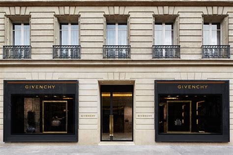 givenchy montaigne|montaigne paris.